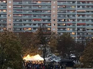 Ein letztes Leuchten vor dem Teil-Lockdown in der Johannstadt. Foto: Anja Hilgert