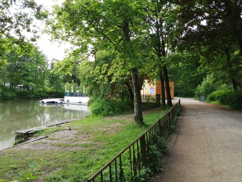 Bootshaus am Carolasee / Großer Garten